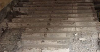 Демонтаж ступеней в Дмитрове: гранитные, деревянные, ЖБ - расценка в смете от 306 руб.