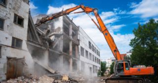 Промышленный демонтаж зданий Дмитров, цена от 2904 руб.